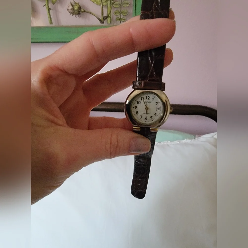 Timex Vintage Leather Silver Tone Watch - Picture 9 of 16